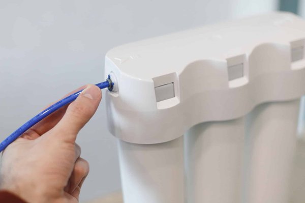 Comment Choisir le Bon Adoucisseur d'Eau pour Votre Foyer ?