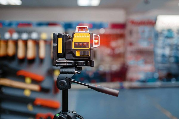 Guide d'achat : comment choisir le meilleur niveau laser Huepar pour vos projets ?